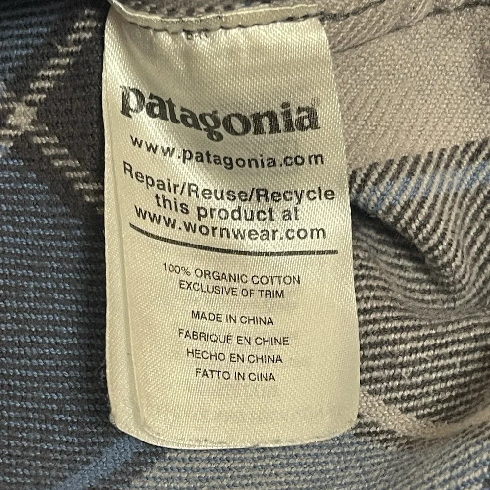 Patagonia Fjord Flannel Button Down Shirt Mens M Blue/Gray Plaid Organic Cotton - Picture 10 of 10